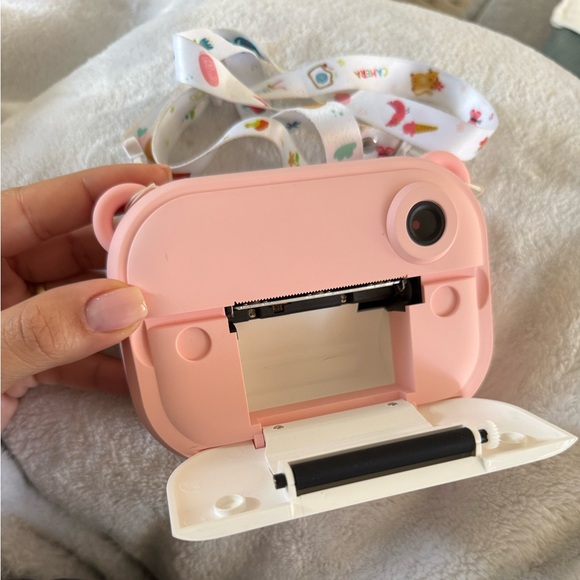 My First Camera Insta 2 | Pink and White - Picture 4 of 12